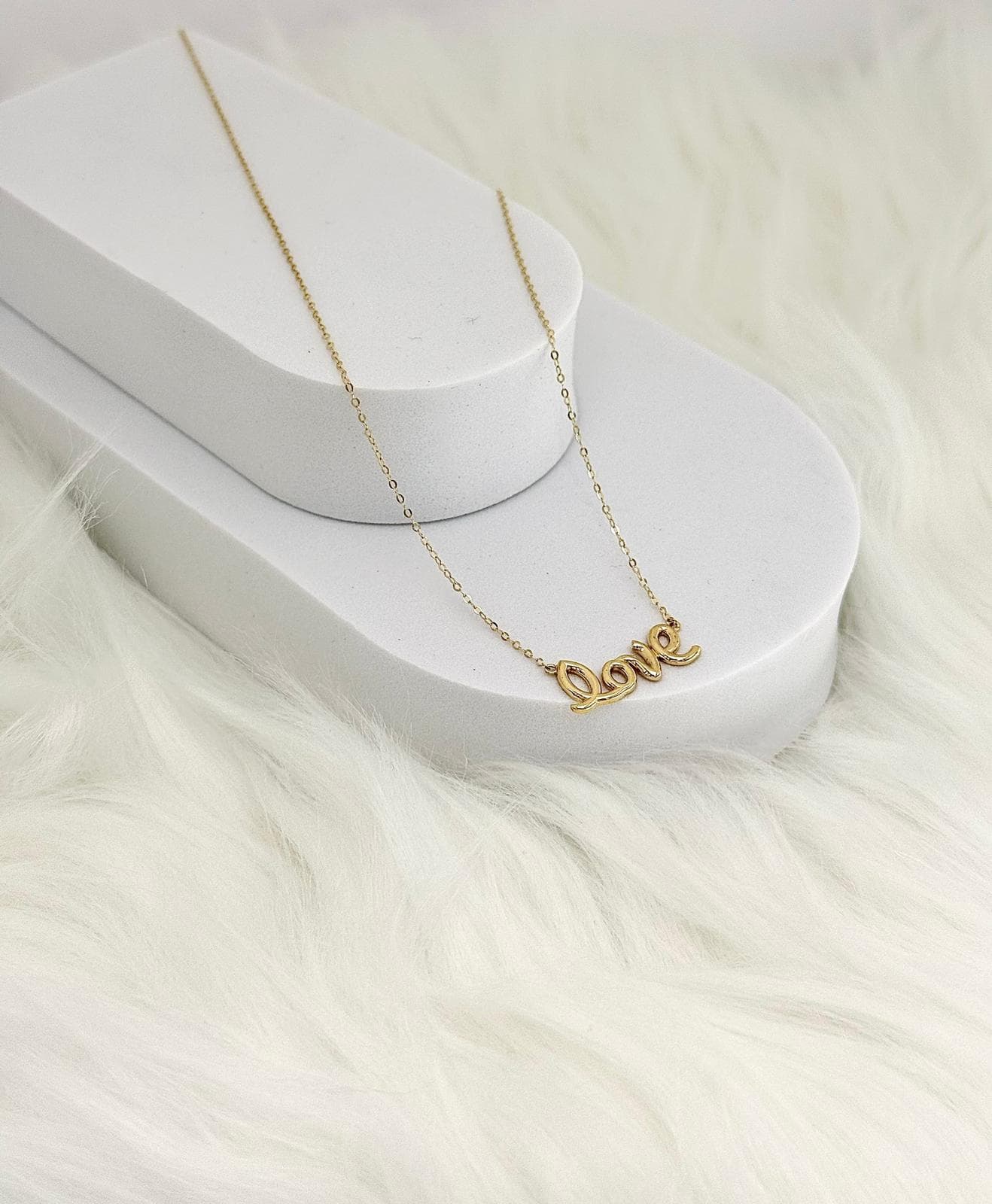 18K GOLD - SCRIPT LOVE NECKLACE